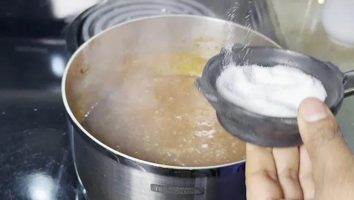 Prepare mango soup separately.