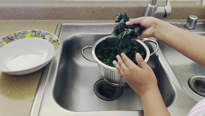 Finely chop the collard greens.