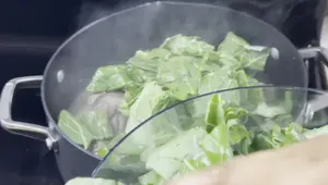 Ethiopian Gomen Be Siga: Spicy Collard Greens with Meat