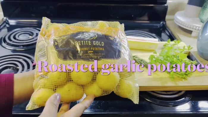 Prepare the garlic: Peel and roughly chop or crush the garlic cloves.