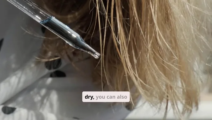 If your hair is particularly dry, add one tablespoon of coconut oil for extra nourishment.