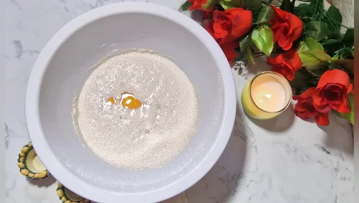 Knead the dough.